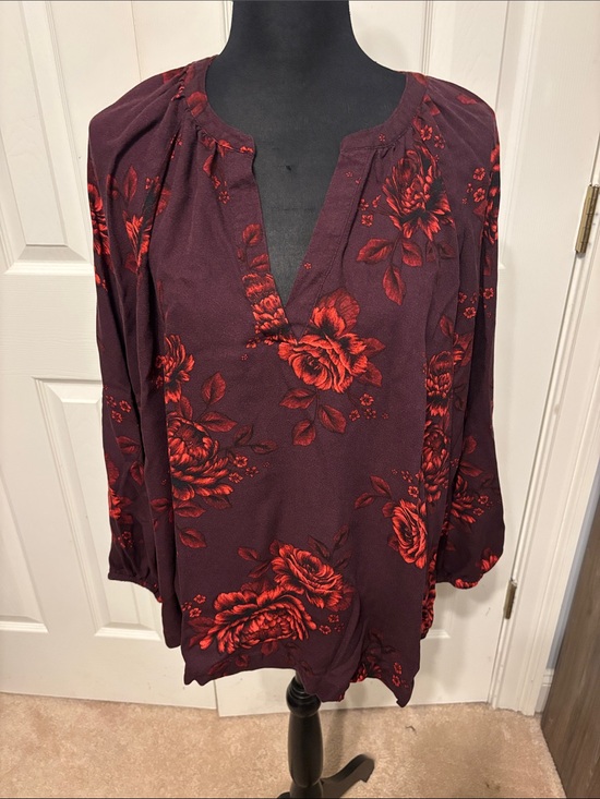 Old Navy Tops - Old Navy Floral Blouse